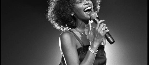 Whitney Houston sigue dando de qué hablar Whitney Houston sigue dando de qué hablar