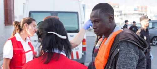 La Cruz Roja atiende a 50 inmigrantes subsaharianos en San Sebastián