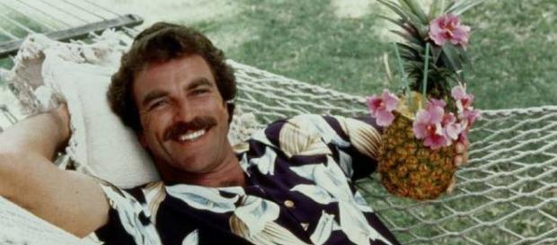 El antiguo Thomas Magnum interpretado por Tom Selleck El antiguo Thomas Magnum interpretado por Tom Selleck