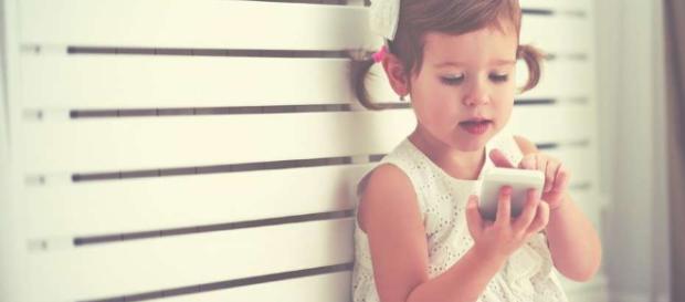 El efecto de los celulares en la salud de bebés y niños menores de ... - clarin.com El efecto de los celulares en la salud de bebés y niños menores de ... - clarin.com