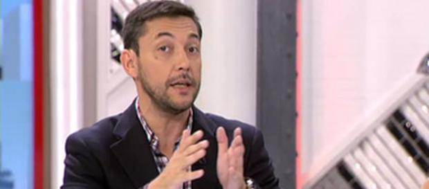 Javier Ruiz estalla brutalmente en directo sobre el cierre de 'Las Mañanas' Javier Ruiz estalla brutalmente en directo sobre el cierre de 'Las Mañanas'