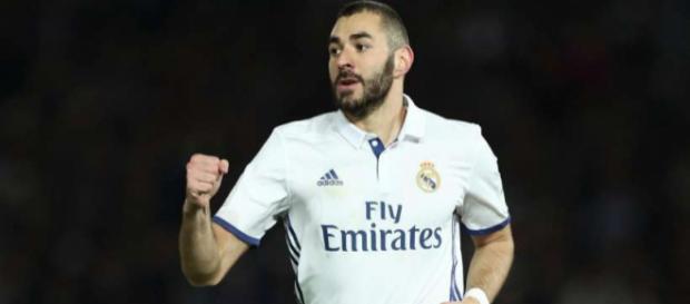 Mercato - Real Madrid : l'Inter prête à faire une offre pour Karim Benzema ! Mercato - Real Madrid : l'Inter prête à faire une offre pour Karim Benzema !