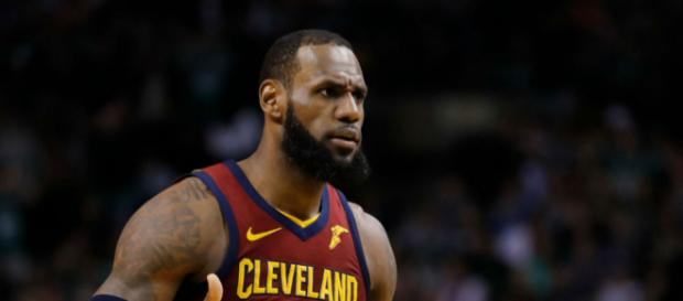 NBA : LeBron James face au défi des Celtics - beinsports.com NBA : LeBron James face au défi des Celtics - beinsports.com