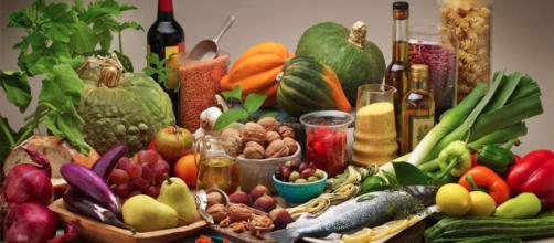 Alimentazione: la dieta mediterranea aiuta a ridurre i danni dell'inquinamento