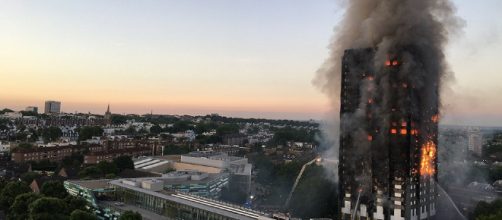 Grenfell Tower fire via Natalie Oxford at https://twitter.com/Natalie_Oxford/status/874835244989513729/photo/1