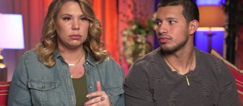 Kailyn Lowry and Javi Marroquin appear on 'Marriage Boot Camp.' [Photo via WEtv/YouTube]