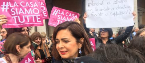 Laura Boldrini in Campidoglio in occasione della manifestazione femminista contro il sindaco Raggi