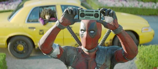 La película ha recaudado mas de 300 millones de dolares La película ha recaudado mas de 300 millones de dolares