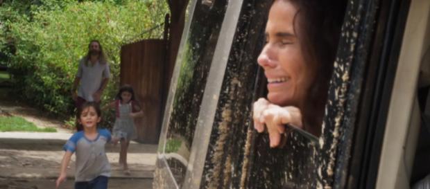 Luzia foge e abandona os filhos Luzia foge e abandona os filhos