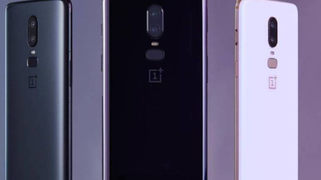 Oneplus 6, non c'&egrave; ricarica wireless perch&eacute; non serve