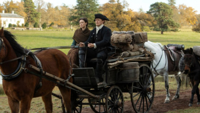Une nouvelle photo de la saison 4 d'Outlander avec Jamie et Claire Fraser.