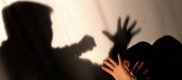 India, 16enne strangolata e fatta a pezzi dal capo: aveva chiesto lo stipendio India, 16enne strangolata e fatta a pezzi dal capo: aveva chiesto lo stipendio
