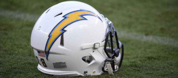 Los Angeles Chargers pierden titular por temporada en el primer día de OTAs Los Angeles Chargers pierden titular por temporada en el primer día de OTAs