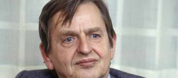 Många spår, många teorier i 30 år - men mordet en Olof Palme är - yle.fi Många spår, många teorier i 30 år - men mordet en Olof Palme är - yle.fi