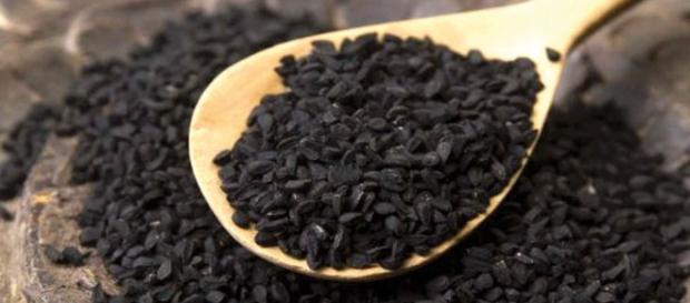 Semillas de comino negro: benditas para la salud y la belleza ... - espsformacion.com Semillas de comino negro: benditas para la salud y la belleza ... - espsformacion.com