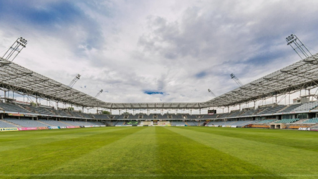 Nella foto, uno stadio di calcio