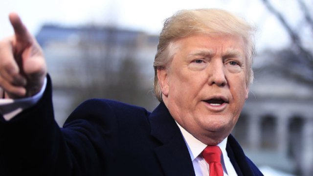 Donald Trump: dopo Jack Johnson considera grazia per Muhammad Ali