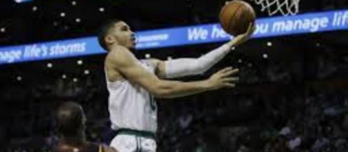 Jayson Tatum a porté son équipe