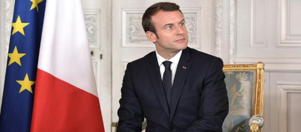Emmanuel Macron tacle les grévistes de la Fonction Publique Emmanuel Macron tacle les grévistes de la Fonction Publique