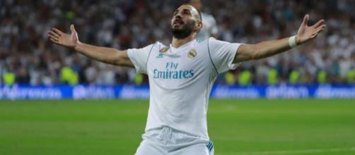 Karim Benzema prolonge jusqu'en 2021 avec le Real Madrid - Liga ... - eurosport.fr