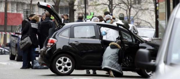 A Marseille, après les fusillades en série, notemment celle du 22 mai, les policiers recherchent les moindres indices A Marseille, après les fusillades en série, notemment celle du 22 mai, les policiers recherchent les moindres indices