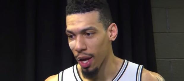 Danny Green said he personally talked to Kawhi Leonard (Image Credit: MLG Highlights/YouTube) Danny Green said he personally talked to Kawhi Leonard (Image Credit: MLG Highlights/YouTube)