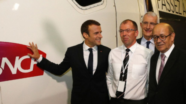 Emmanuel Macron veut supprimer les r&eacute;gimes sp&eacute;ciaux de retraite &agrave; ... - leparisien.fr