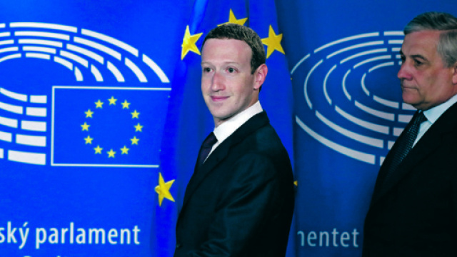 Facebook : Mark Zuckerberg promet de revoir sa politique de collecte de donn&eacute;es