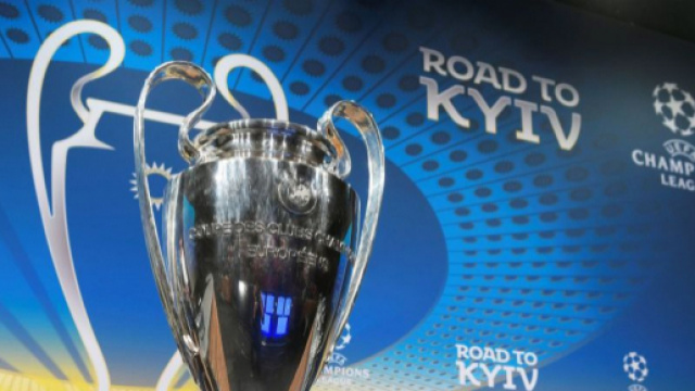 Il trofeo dalle grandi orecchie conteso da Real Madrid e Liverpool