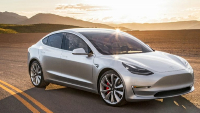 La Tesla Model 3 &egrave; stata messa in vendita negli ultimi mesi del 2017, ed &egrave; prevista in Europa per il 2018