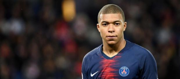 L'avenir de Mbappé reste incertain à l'approche du mercato ! L'avenir de Mbappé reste incertain à l'approche du mercato !