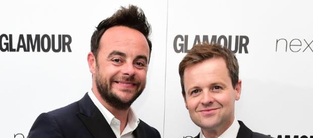 Ant y Dec se enfrentan a Phil y Holly en los National Television Awards ... - irishnews.com Ant y Dec se enfrentan a Phil y Holly en los National Television Awards ... - irishnews.com
