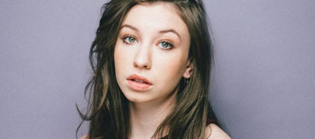 Katelyn Nacon interpreta a Enid en The Walking Dead Katelyn Nacon interpreta a Enid en The Walking Dead