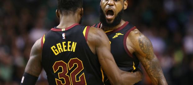 LeBron brilló de nuevo y Cavs avanzaron a la final de la NBA - el-carabobeno.com LeBron brilló de nuevo y Cavs avanzaron a la final de la NBA - el-carabobeno.com