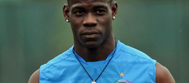 Transfert – OM : Balotelli pas contre un transfert à l'OM - parolesdefoot.com Transfert – OM : Balotelli pas contre un transfert à l'OM - parolesdefoot.com