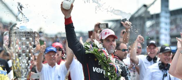 Will Power ganó al edición 102 de las 500 millas de Indianapolis. IndyCar.com. Will Power ganó al edición 102 de las 500 millas de Indianapolis. IndyCar.com.