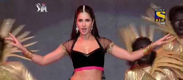 Katrina Kaif performs at the 2018 IPL closing ceremony (Image via IPL2018/Twiter) Katrina Kaif performs at the 2018 IPL closing ceremony (Image via IPL2018/Twiter)