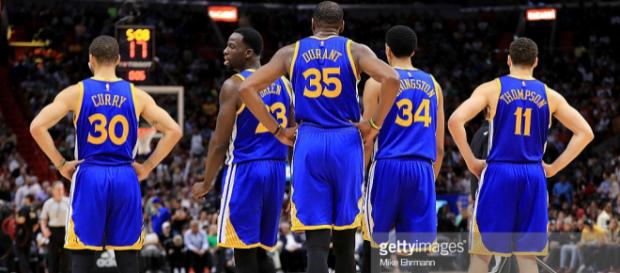 Photos et images de Golden State Warriors v Miami Heat | Getty Images - gettyimages.fr Photos et images de Golden State Warriors v Miami Heat | Getty Images - gettyimages.fr