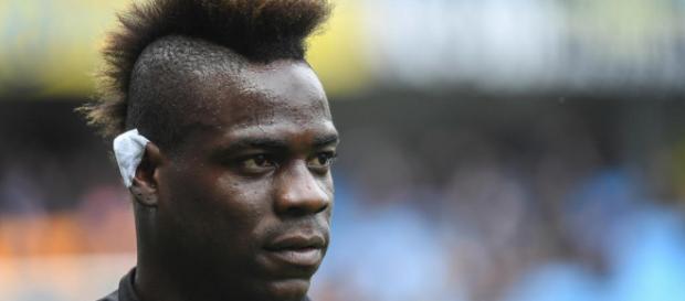 Rudi Garcia veut Mario Balotelli sur le banc de l'OM coûte que coûte ! Rudi Garcia veut Mario Balotelli sur le banc de l'OM coûte que coûte !