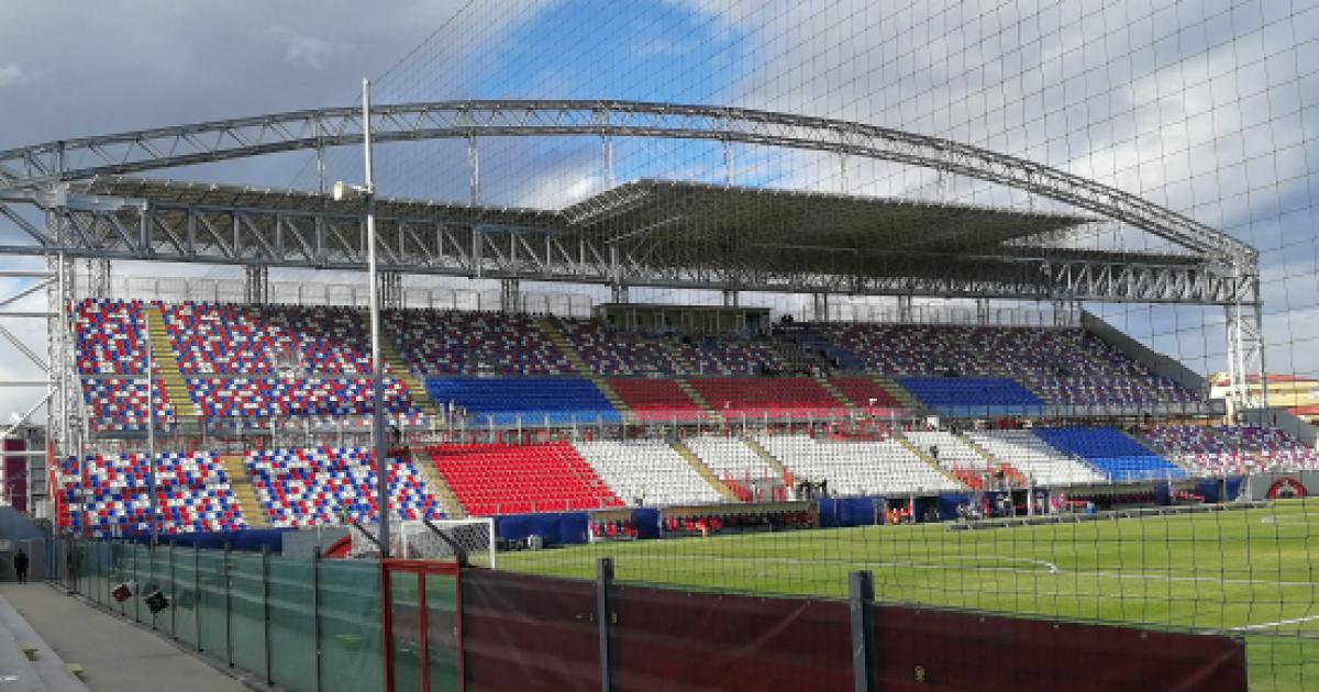 crotone stadio ezio scida