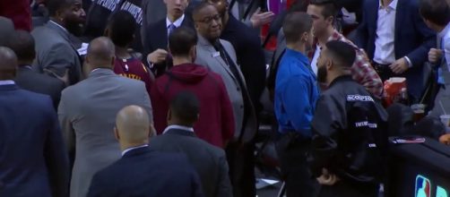 Kendrick Perkins and Drake had words before halftime of the Cavs vs. Raptors game in Toronto. [Image via NBA on TNT/YouTube]