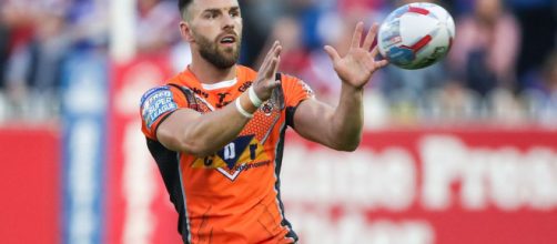 Luke Gale is set to be out for three months after fracturing his kneecap. Image Source - sky.com