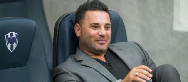 Mohamed tiene la oportunidad de levantar trofeo con Monterrey. Mohamed tiene la oportunidad de levantar trofeo con Monterrey.