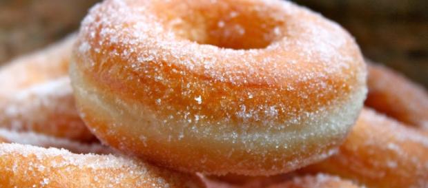 Perfect Yeast Donuts, azúcar y relleno con mermelada de nutella y nata - christinascucina.com Perfect Yeast Donuts, azúcar y relleno con mermelada de nutella y nata - christinascucina.com