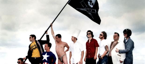 Una nueva película de Jackass todavía es posible. Una nueva película de Jackass todavía es posible.
