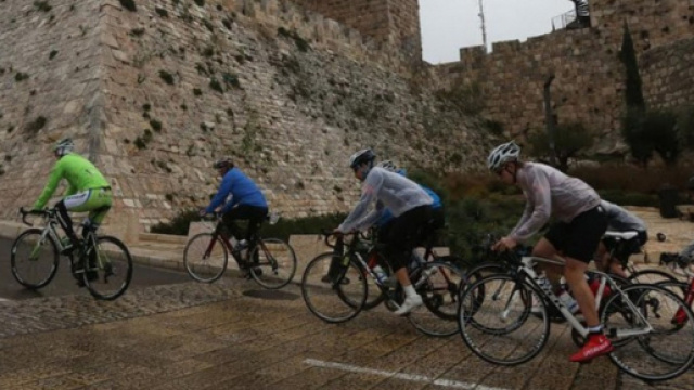 OPINIONE. Giro d'Italia nel 2018 parte da Gerusalemme e dimentica ... - nena-news.it