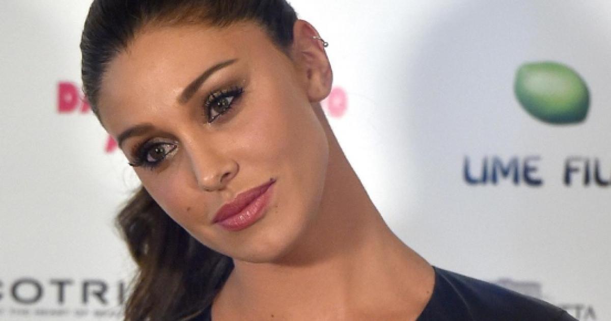 Belen Rodriguez Spiega Che Si E' Rifatta Il Seno Perché Era Dimagrita ...