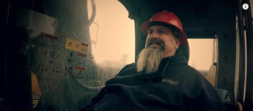Todd Hoffman has left 'Gold Rush.' [image source: Discovery UK - YouTube]