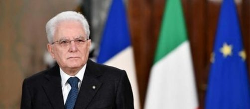 Mattarella stila i nomi per un governo neutrale. Incarico non ... - agenpress.it