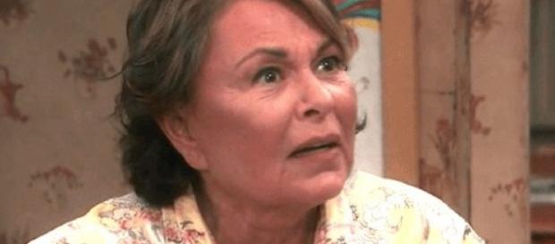 ABC ya tuvo suficiente de Roseanne . ABC ya tuvo suficiente de Roseanne .